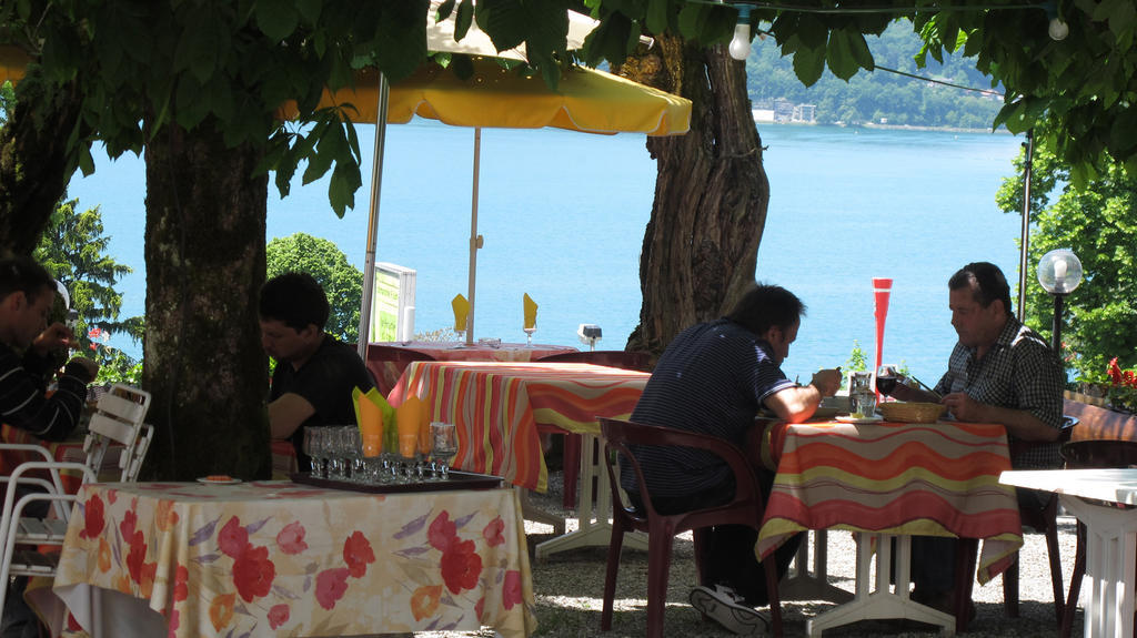 Restaurant - Acacias Bellevue Hotel